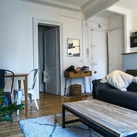 Apartment Hostnfly - Superb Design And Cosy Apt Close To Sacre Coeur